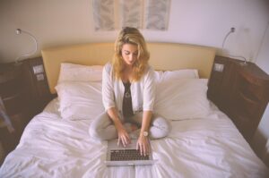 Write SEO-Friendly Articles Now