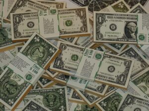 Passive Income on YouTube: Mistakes to Avoid