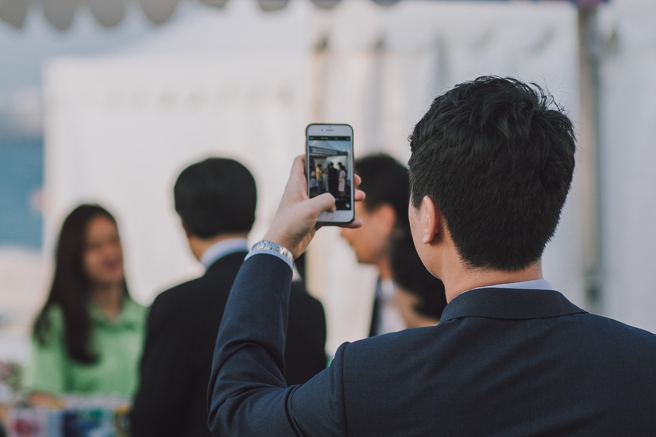 Smartphone Income Strategies